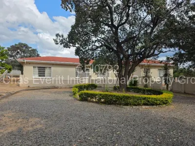 House For Sale in Hillside Byo