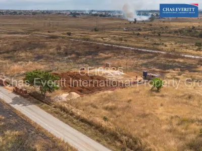 Residential Stand For Sale in Norton