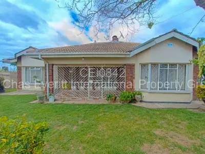 House For Sale in Zimre Park