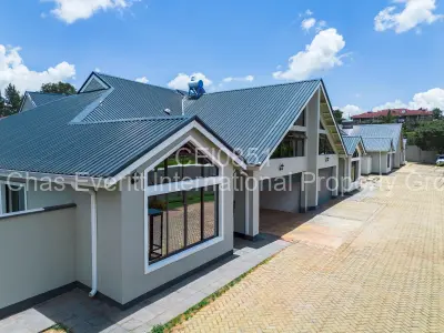 Townhouse/Cluster For Rent in Hogerty Hill