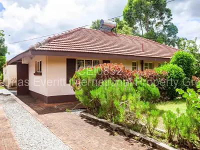 House For Rent in Mabelreign