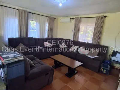 Cottage/Garden Flat For Rent in Borrowdale