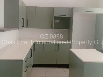 Flat/Apartment For Rent in Borrowdale West
