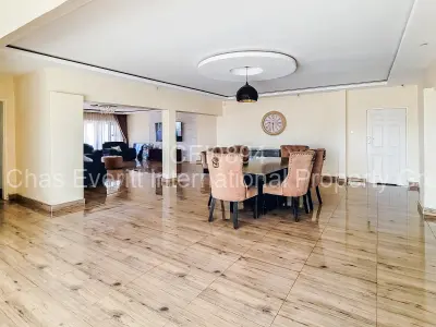 House For Sale in Sandton Park