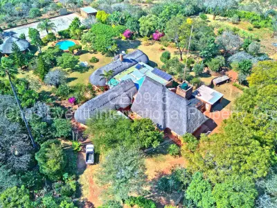House For Sale in Douglasdale