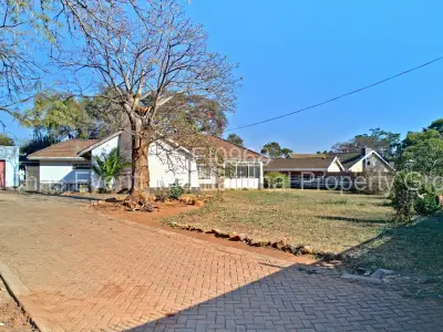 House For Sale in Malindela