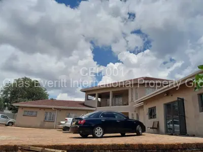 House For Sale in Brookeview