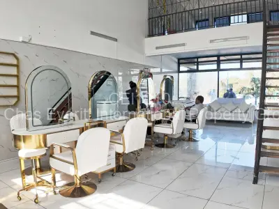 Retail/Shop For Rent in Morningside Byo