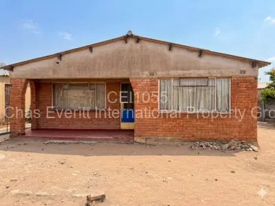 House For Sale in Cowdray Park