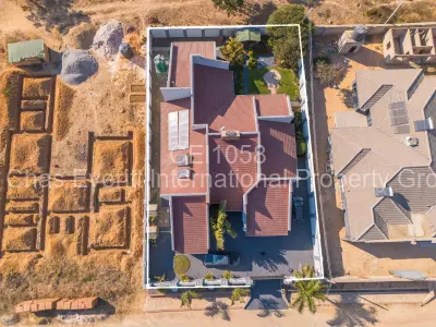 House For Sale in Rockview