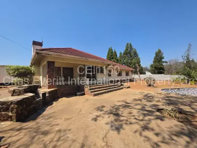 House For Sale in Burnside