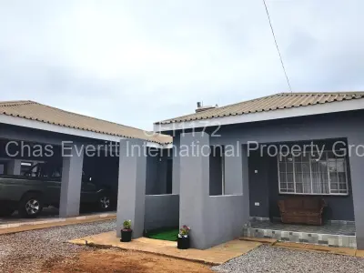 Townhouse/Cluster For Rent in Selbourne Park