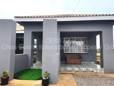 Townhouse/Cluster For Rent in Selbourne Park