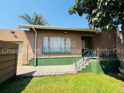 House For Rent in Bradfield