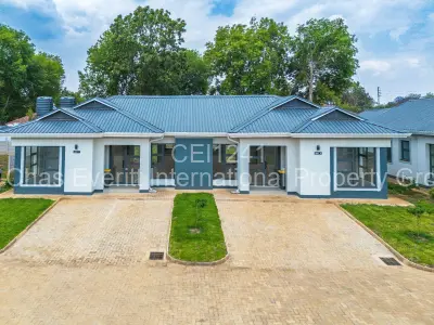 Townhouse/Cluster For Sale in Marlborough