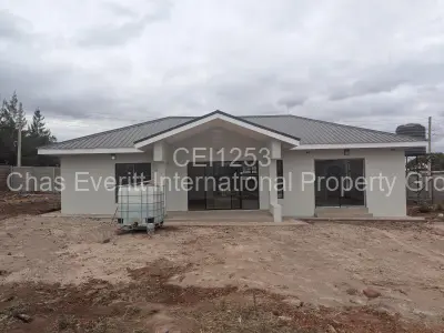 Cottage/Garden Flat For Sale in Gletwin Park