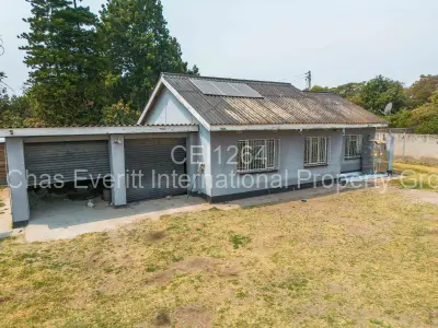 Cottage/Garden Flat For Rent in Waterfalls