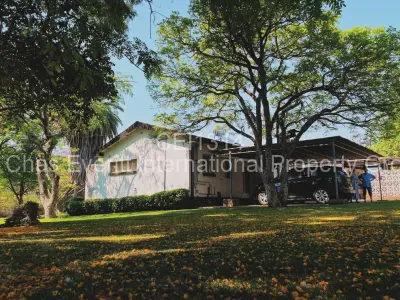 House For Sale in Burnside