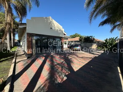 House for Sale in Zimre Park