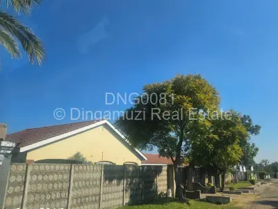 House for Sale in Waterfalls
