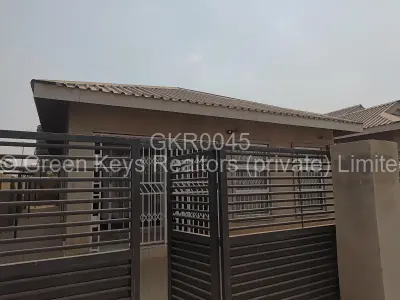 House For Sale in Glaudina