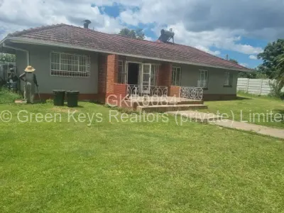House For Sale in Avondale