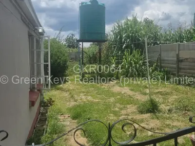 House For Sale in Avondale