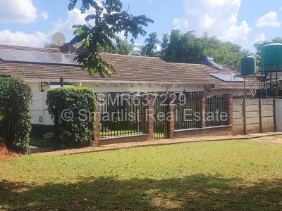 Flat/Apartment For Sale in Greystone Park