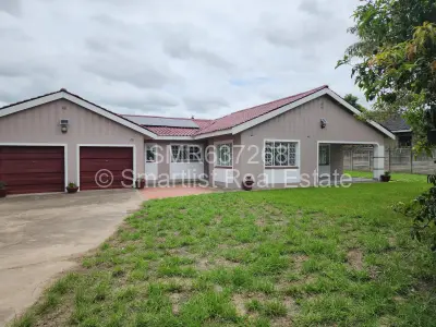 House For Sale in Zimre Park