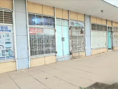 Retail/Shop For Rent in Southerton