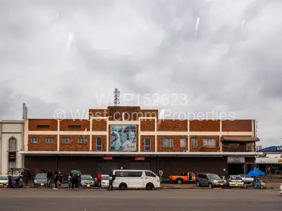 Retail/Shop For Sale in Eastlea