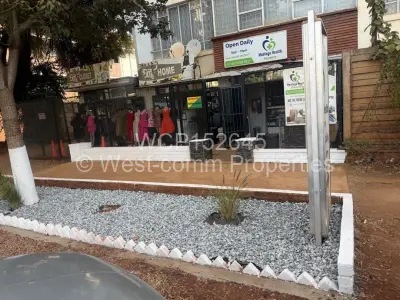 Retail/Shop For Sale in Avenues