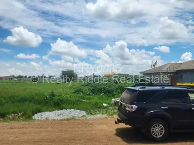 Industrial Stand For Sale in Sandton Park