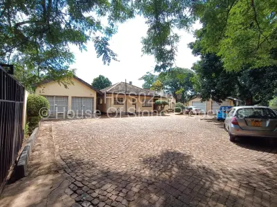 House for Sale in Greendale