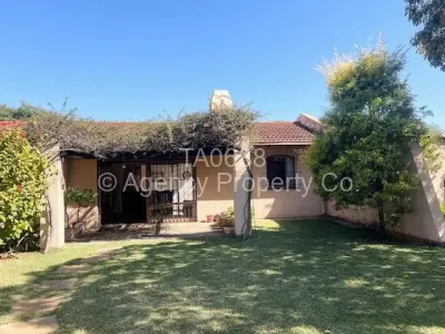 Cottage/Garden Flat for Sale in Avondale West