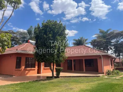 Townhouse/Cluster For Sale in Chisipite