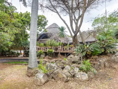 House For Sale in Ballantyne Park