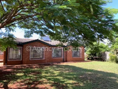 House For Rent in Westgate