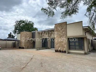 Townhouse/Cluster For Rent in Vainona