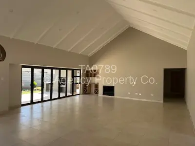 Townhouse/Cluster For Rent in Mount Pleasant