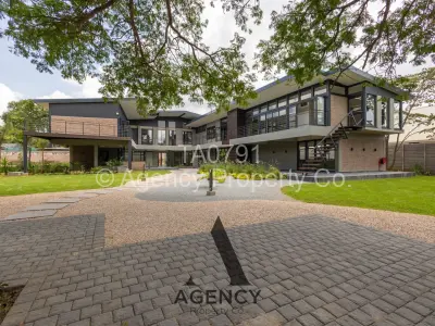 Office For Rent in Avondale