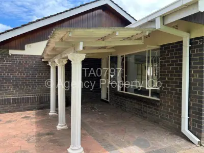 House For Sale in Eastlea