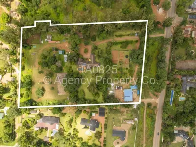 Commercial Stand For Sale in Chisipite