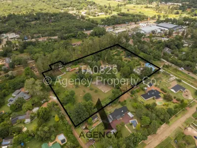 Commercial Stand For Sale in Chisipite