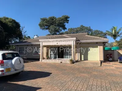 Townhouse/Cluster For Sale in Greendale