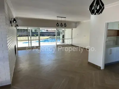 House For Rent in Alexandra Park