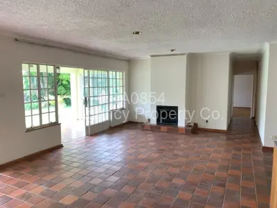 Townhouse/Cluster For Rent in Borrowdale Brooke