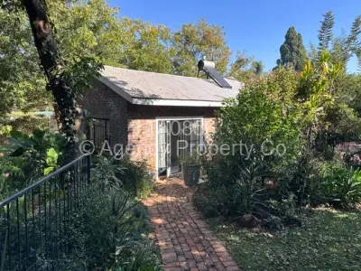 Cottage/Garden Flat For Rent in Alexandra Park