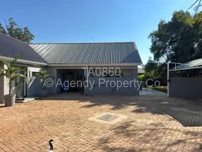 Cottage/Garden Flat For Rent in Highlands