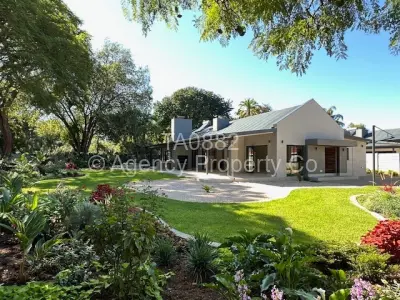 Townhouse/Cluster For Rent in Mount Pleasant